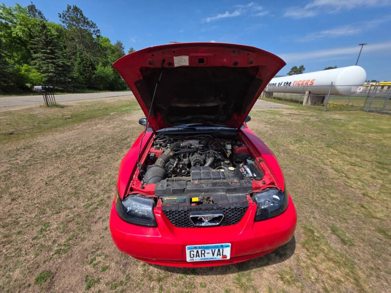 2004 Ford Mustang GT Deluxe