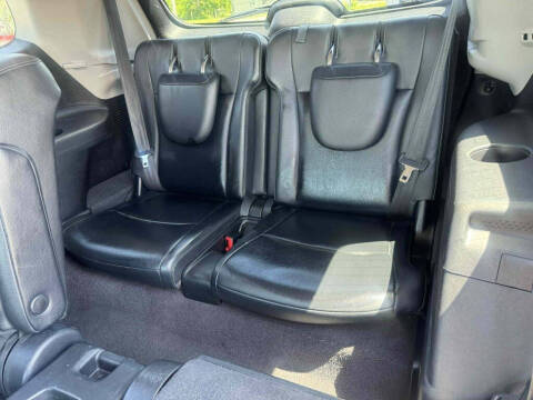2011 Toyota Highlander SE