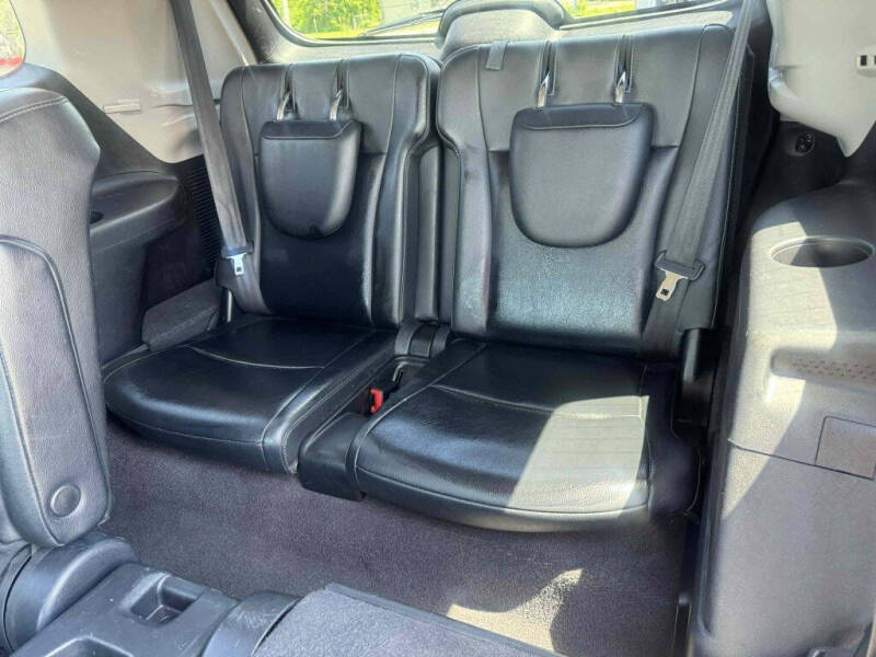 2011 Toyota Highlander SE