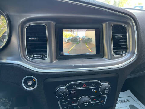 2020 Dodge Charger SXT