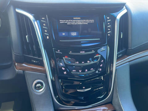 2019 Cadillac Escalade ESV Premium Luxury