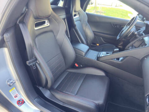 2018 Jaguar F-TYPE 296HP