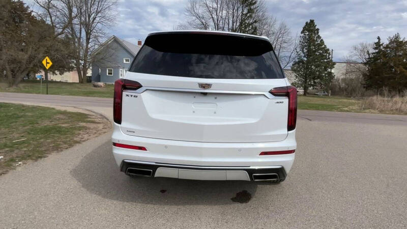 2023 Cadillac XT6 Premium Luxury