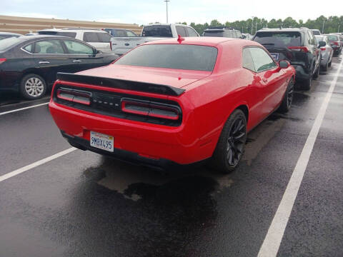 2015 Dodge Challenger SRT Hellcat