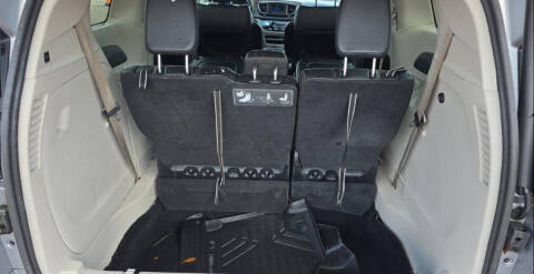 2019 Chrysler Pacifica Touring L