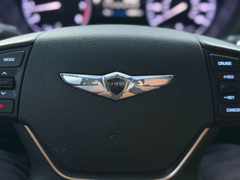 2016 Hyundai Genesis