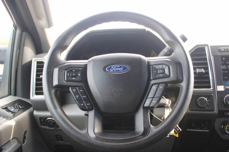 2017 Ford F-350 Super Duty XLT