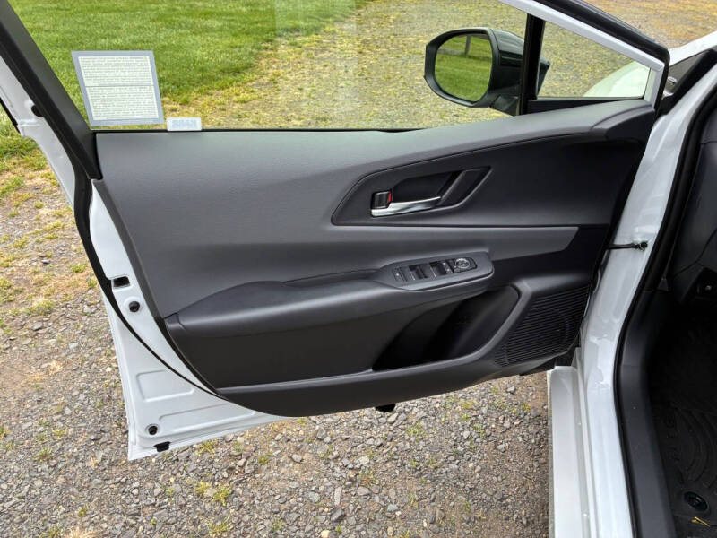 2024 Toyota Prius XLE
