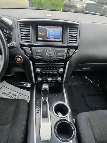 2013 Nissan Pathfinder S