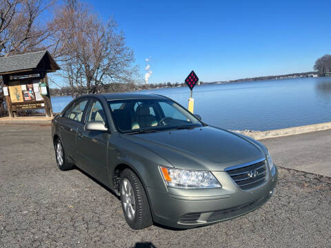 2009 Hyundai Sonata for sale at Affordable Autos at the Lake in Denver NC