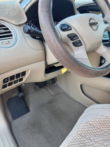 2013 Nissan Pathfinder SL