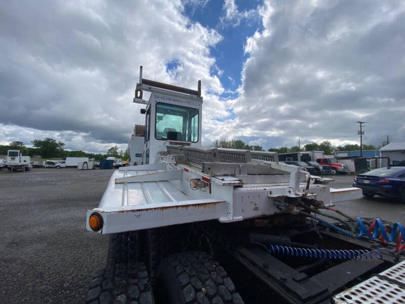 2014 Sherman Reilly T-7212