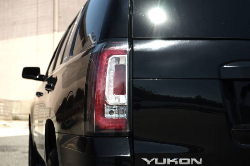 2019 GMC Yukon SLT