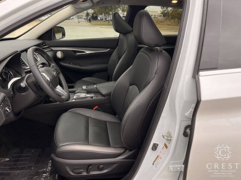 2023 Infiniti QX50 Luxe