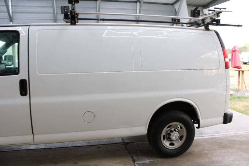 2017 Chevrolet Express 2500