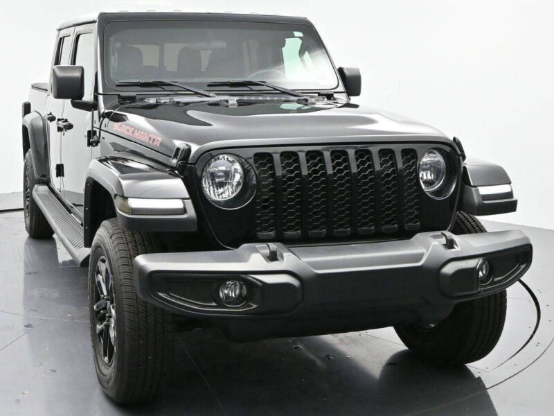 2023 Jeep Gladiator Sport S