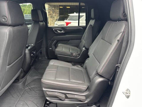 2024 Chevrolet Suburban RST