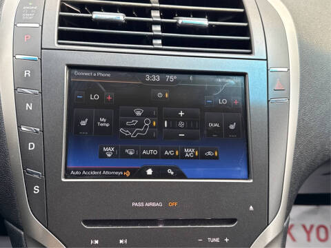 2016 Lincoln MKZ