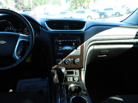 2016 Chevrolet Traverse LT