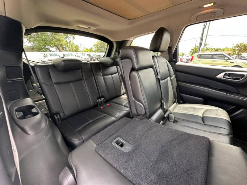 2014 Nissan Pathfinder Platinum