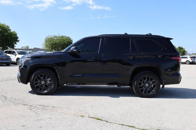 2024 Toyota Sequoia Platinum