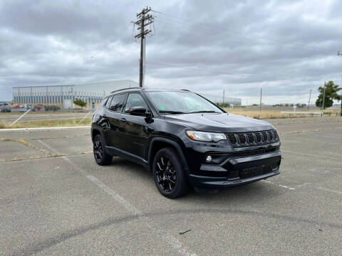 2023 Jeep Compass Altitude