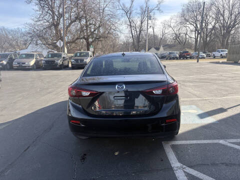 2018 Mazda MAZDA3 Touring