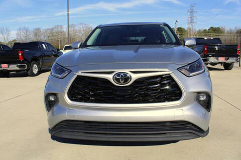 2021 Toyota Highlander LE