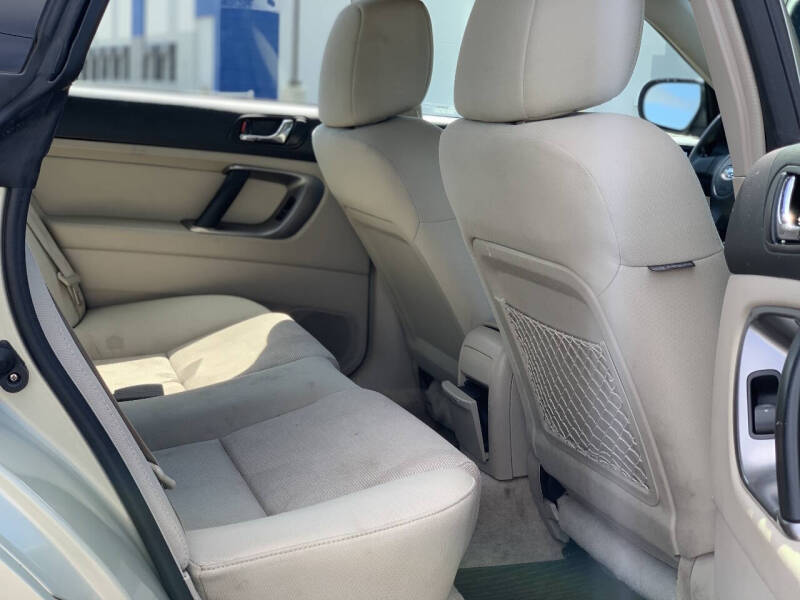 2007 Subaru Outback 2.5i Basic