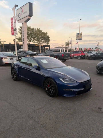 2025 Tesla Model S Plaid