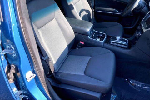 2023 Chrysler 300 Touring