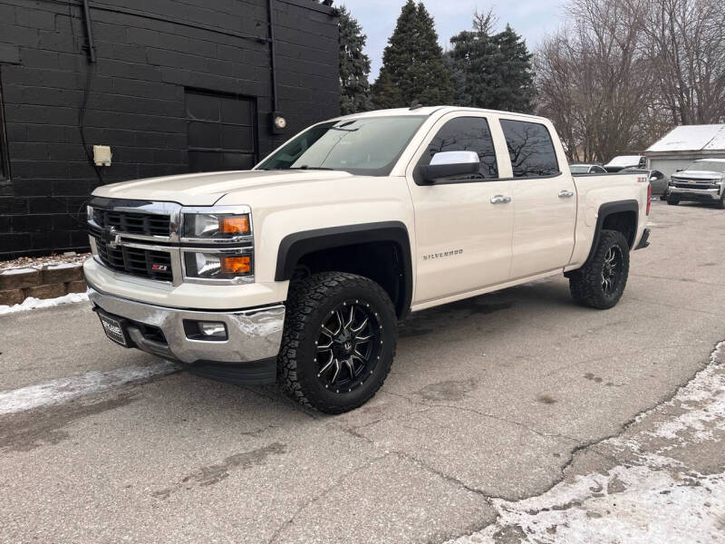 2014 Chevrolet Silverado 1500 for sale at Efkamp Auto Sales on 2nd in Des Moines IA