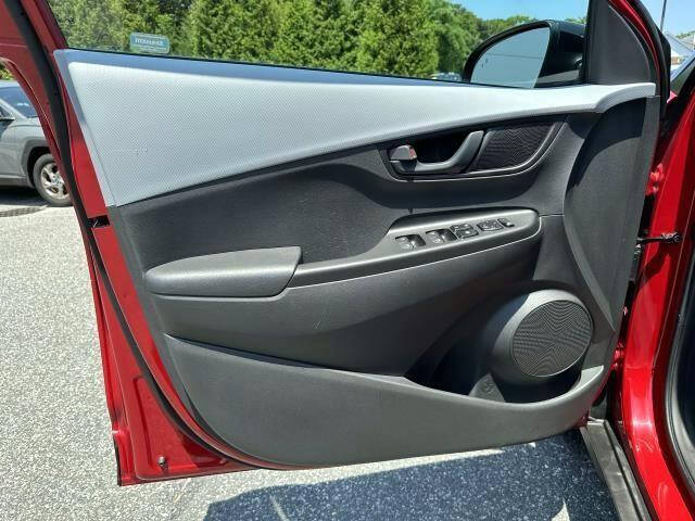 2021 Hyundai Kona SEL