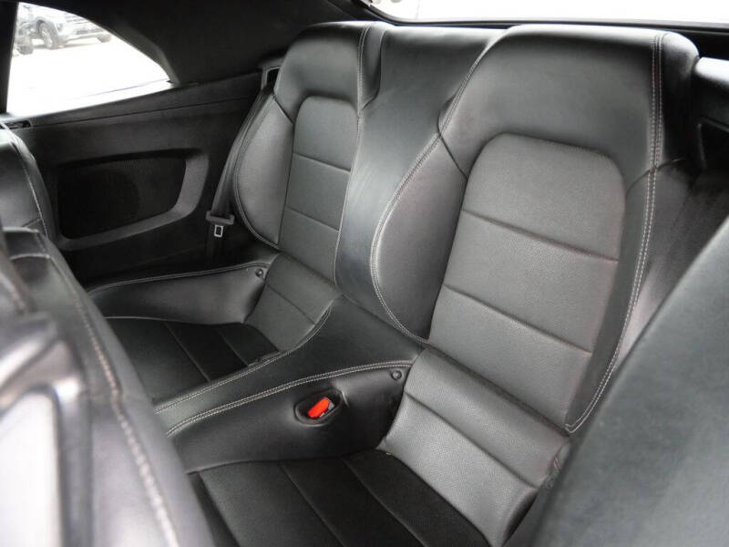 2023 Ford Mustang EcoBoost Premium