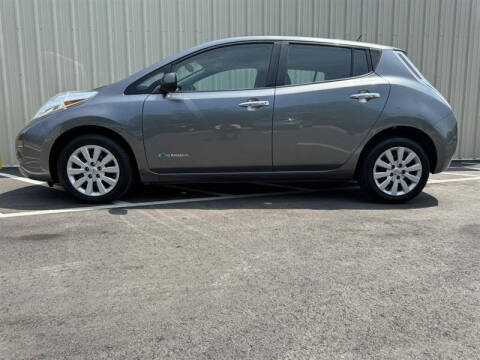 2015 Nissan LEAF S