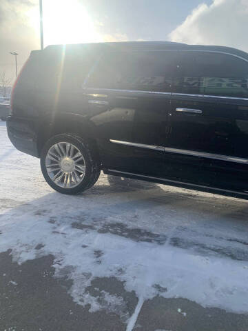 2018 Cadillac Escalade Platinum