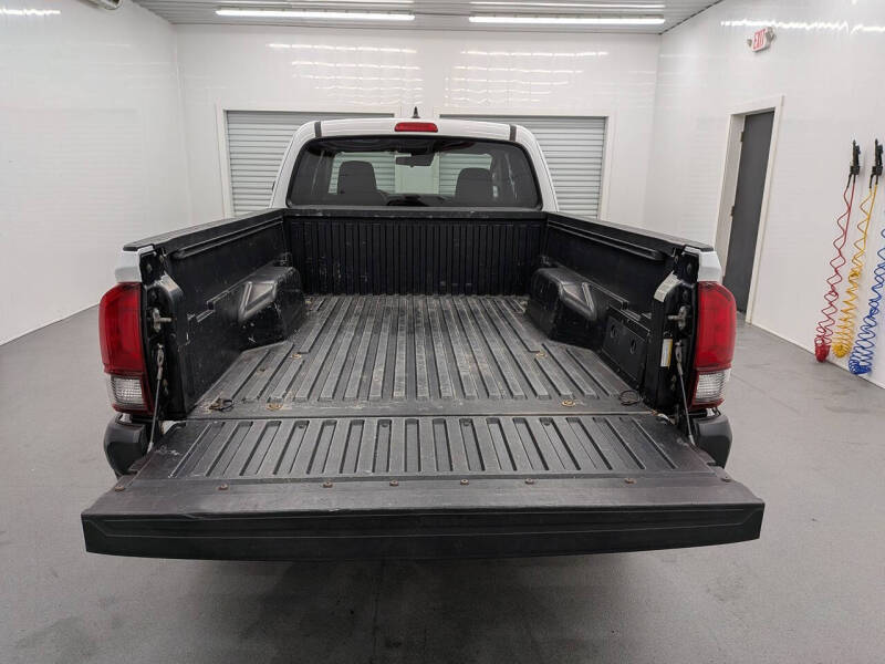 2019 Toyota Tacoma SR