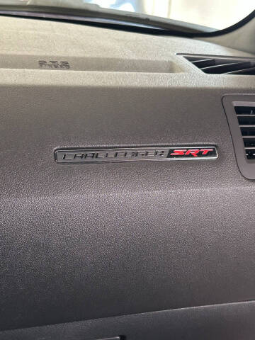 2009 Dodge Challenger SRT8
