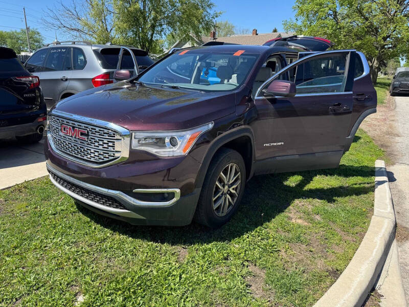 2017 GMC Acadia SLE-2