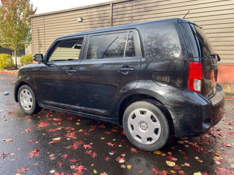 2012 Scion xB Release Series 9.0