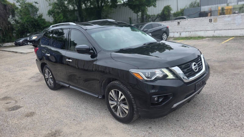 2018 Nissan Pathfinder SV