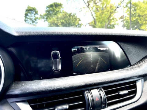 2022 Alfa Romeo Stelvio Sprint