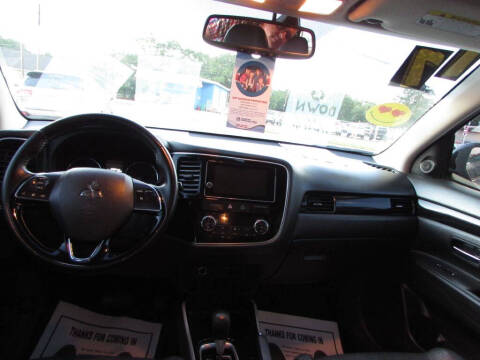 2017 Mitsubishi Outlander SEL