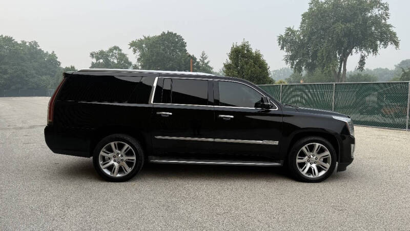 2015 Cadillac Escalade ESV Luxury