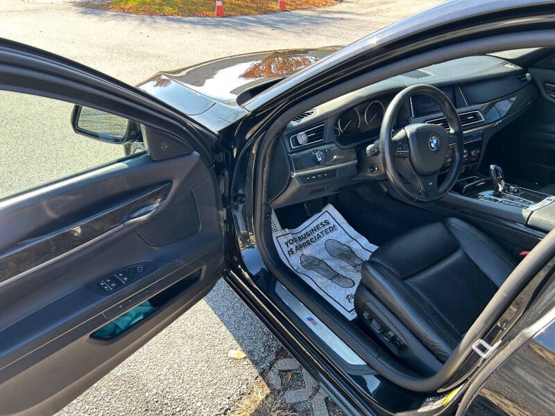 2013 BMW 7 Series 750i xDrive