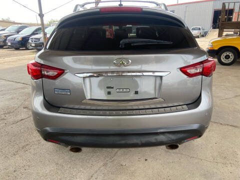 2011 Infiniti FX35