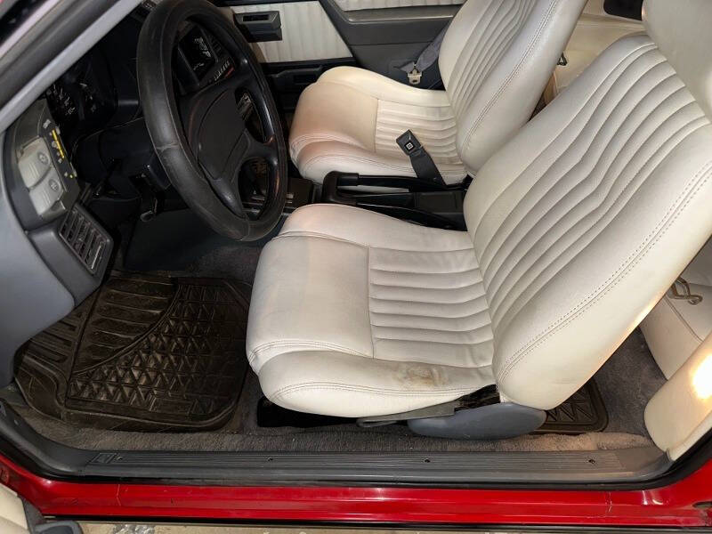 1991 Pontiac Sunbird LE