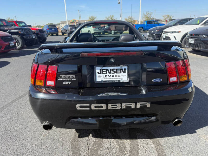 2001 Ford Mustang SVT Cobra