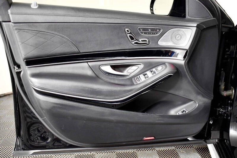 2017 Mercedes-Benz S-Class AMG S 63