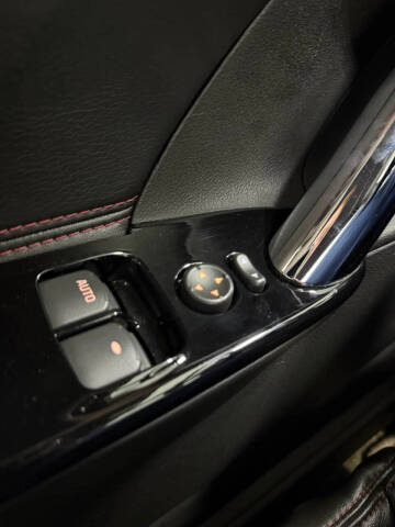 2009 Saturn SKY Ruby Red SE